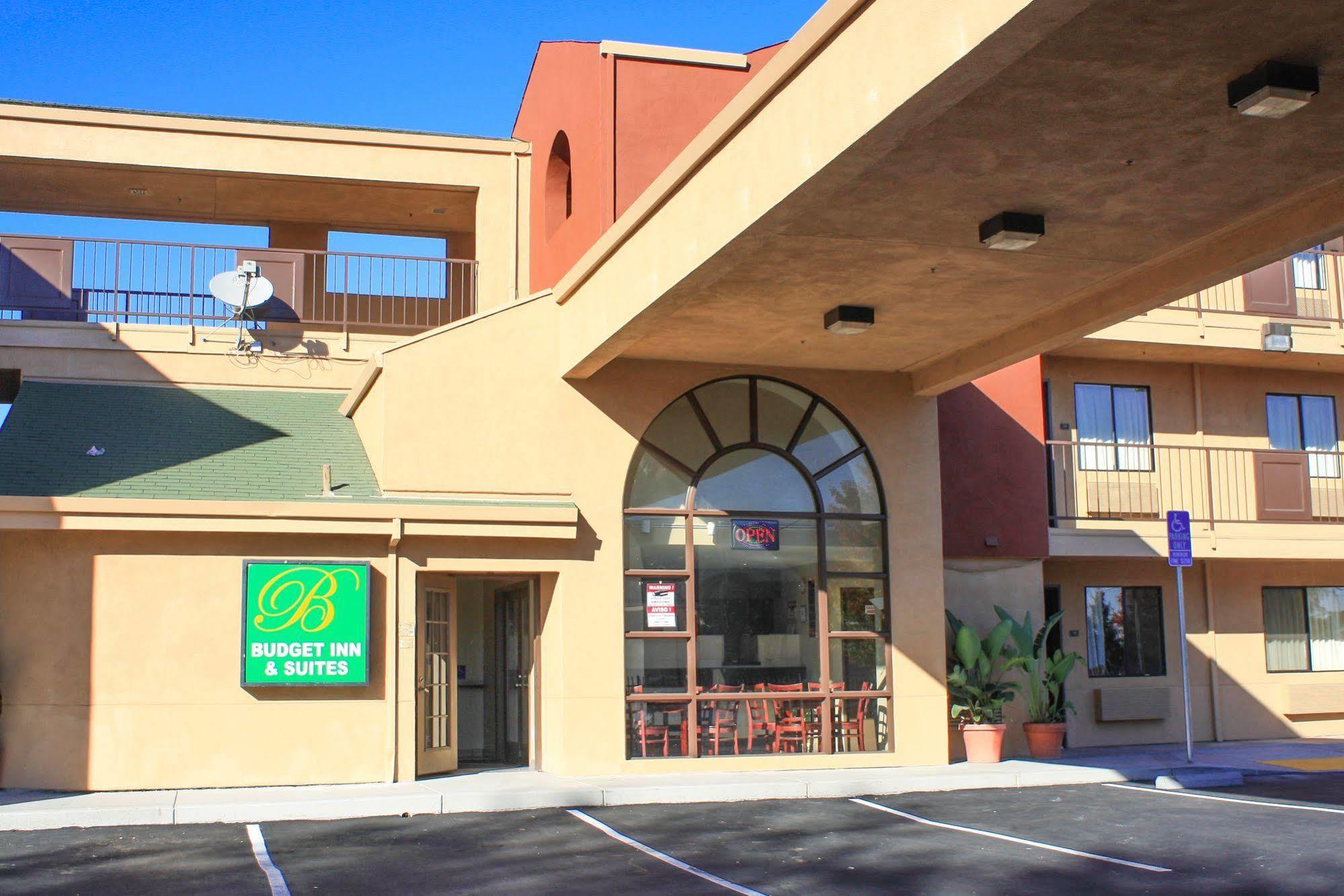 Budget Inn And Suites Stockton Yosemite エクステリア 写真